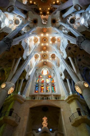Barcelona / LIGHT / GEOMETRY / ASCENT