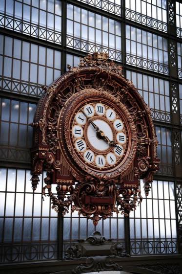 Paris / MECHANISM / ORNAMENT / TIME